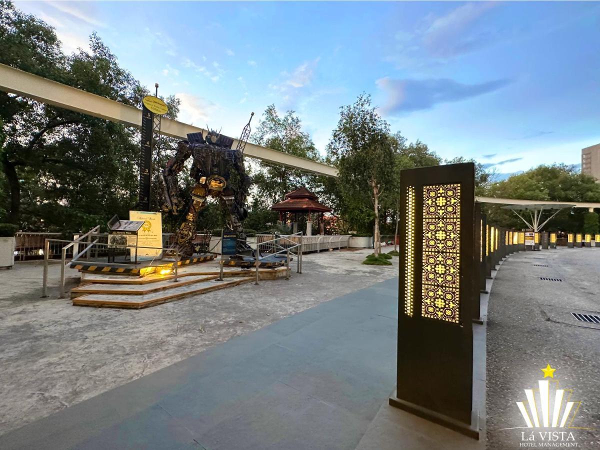 The Shore Hotel & Residences By La Vista Malacca Exteriér fotografie